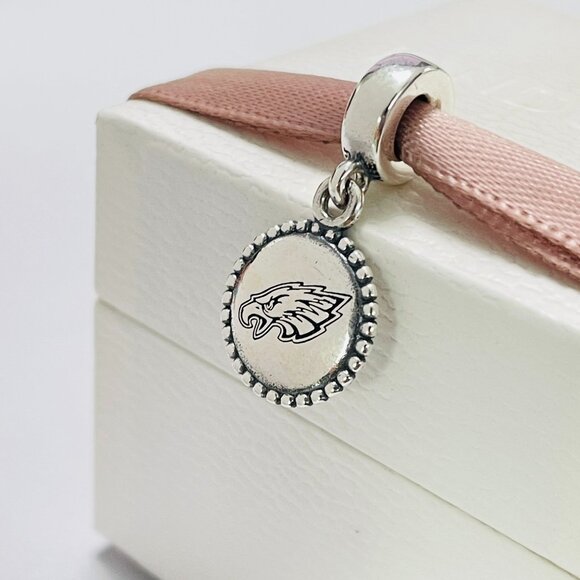 Pandora Philadelphia Eagles Charm - Picture 1 of 4